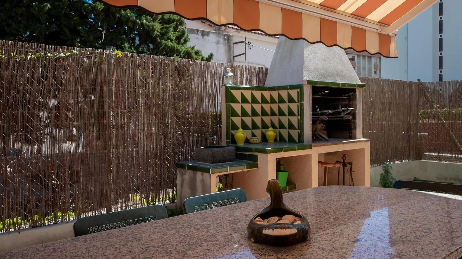Can Lola Estupenda Casa De 4 Habitaciones Con Jardin A 150 Metros De La Playa Torredembarra